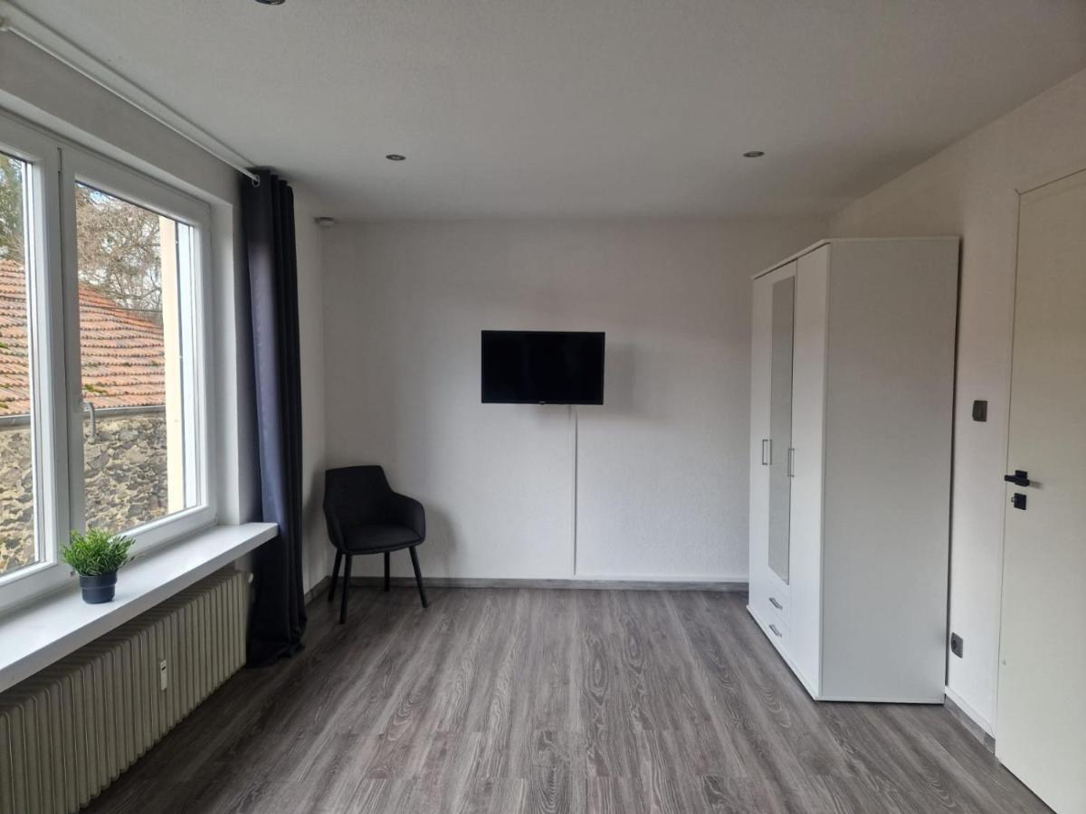 Am Dillich - Ruhige Lage - Eigener Garten - Direkt Neben Einem Natursee Apartment Borken (Hessen)