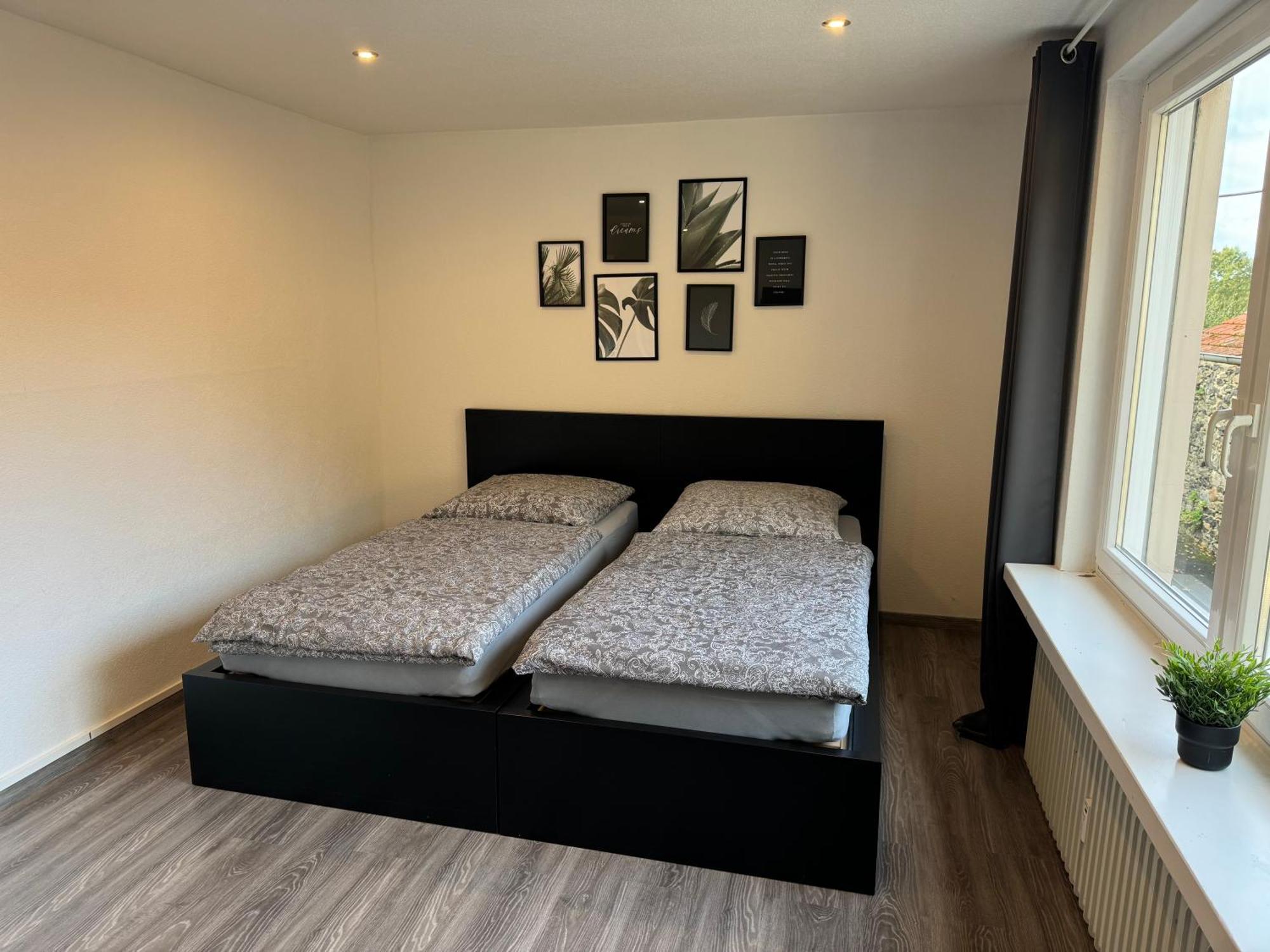 Apartment Am Dillich - Ruhige Lage - Eigener Garten - Direkt Neben Einem Natursee *